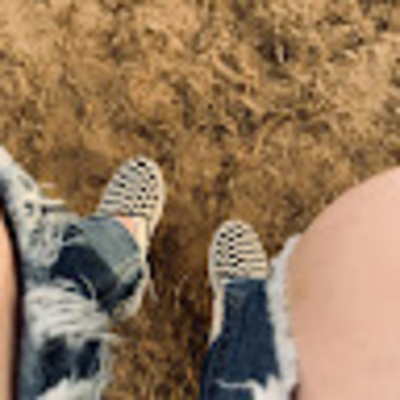 Meet your Posher, Karlon - Picture 1 of 1